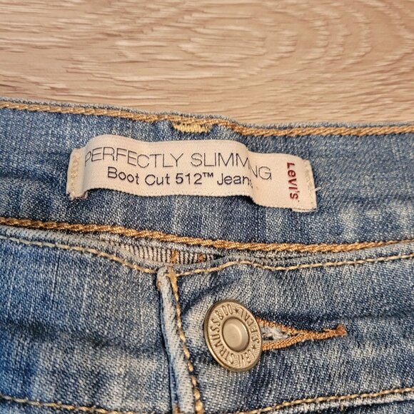 Levi's Jeans 14 S Perfectly Slimming 512 Bootcut Button Flap Medium Light Y2K - Picture 4 of 11